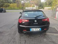 Usata Alfa Romeo Giulietta 105 CV (77 kW) 2011 Nero Utilitaria
