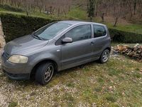 Usata VW Fox 69 CV (50 kW) 2005 Grigio Utilitaria