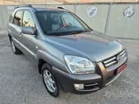Usata Kia Sportage Active 140 CV (102 kW) 2007 Grigio SUV