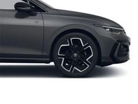 Nuova VW Golf VIII R-line Plus 150 CV (110 kW) 2026 Grigio Utilitaria