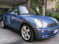 Usata Mini Cooper Cabriolet 116 CV (85 kW) 2004 Blu/azzurro Cabrio