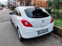 Usata Opel Corsa 80 CV (58 kW) 2011 Bianco Utilitaria