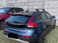 Usata Volvo V40 CC Plus 120 CV (88 kW) 2017 Blu Station wagon