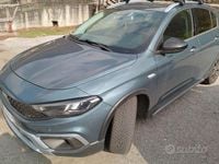 Usata Fiat Tipo Cross 101 CV (74 kW) 2021 Blu Berlina