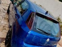 Usata Fiat Grande Punto Emotion 90 CV (66 kW) 2005 Blu Utilitaria
