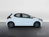 Usata Toyota Yaris Trend 92 CV (67 kW) 2022 Bianco Utilitaria