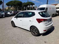 Usata Hyundai ix20 Comfort 124 CV (91 kW) 2019 Bianco Utilitaria