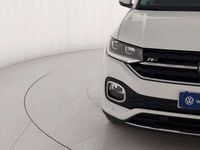 Usata VW T-Cross R-line 110 CV (80 kW) 2023 Argento SUV