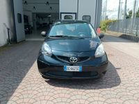 Usata Toyota Aygo 68 CV (50 kW) 2007 Nero Utilitaria