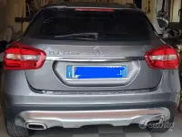 Usata Mercedes GLA200 122 CV (89 kW) 2016 Grigio SUV