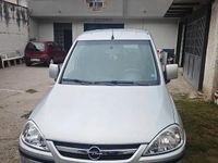 Usata Opel Combo 2008 Grigio Monovolume