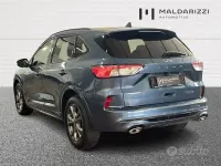 Usata Ford Kuga ST-Line X 120 CV (88 kW) 2023 Blu SUV