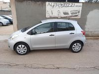 Usata Toyota Yaris 69 CV (50 kW) 2011 Other Berlina