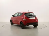 Usata Lancia Ypsilon 69 CV (50 kW) 2020 Rosso Utilitaria