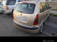 Usata Lancia Musa 95 CV (69 kW) 2004 Monovolume