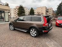 Usata Volvo XC70 181 CV (133 kW) 2016 Marrone Station wagon