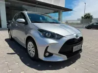 Usata Toyota Yaris Hybrid Trend 92 CV (67 kW) 2022 Argento Berlina