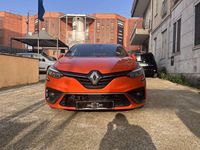 Begagnad Renault Clio V R.S. 131 HK (96 kW) 2020 Orange Sedan