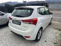Usata Hyundai ix20 Comfort 90 CV (66 kW) 2012 Bianco Utilitaria