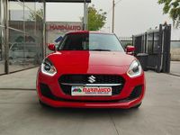 Begagnad Suzuki Swift 2022 Röd Halvkombi