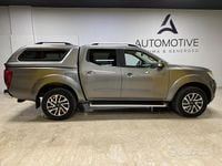 Usata Nissan Navara Visia 190 CV (139 kW) 2019 Marrone Pick-up