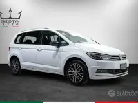 Usata VW Touran Executive 150 CV (110 kW) 2020 Bianco Monovolume