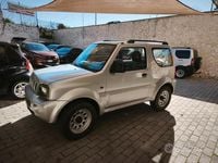 Usata Suzuki Jimny 81 CV (59 kW) 2000 Grigio SUV