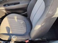 Usata Fiat Punto Young 69 CV (50 kW) 2017 Nero Utilitaria