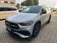 Usata Mercedes GLA200 Premium 150 CV (110 kW) 2022 Argento SUV
