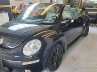 Usata VW New Beetle 105 CV (77 kW) 2006 Nero Utilitaria