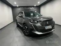 Usata Peugeot 2008 Allure 131 CV (96 kW) 2022 Grigio SUV
