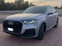 Usata Audi Q7 Sport 286 CV (210 kW) 2021 Argento SUV