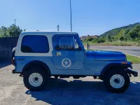 Usata Jeep CJ 66 CV (48 kW) 1983 Blu Cabrio