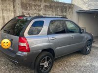 Usata Kia Sportage Comfort 140 CV (102 kW) 2005 Grigio SUV