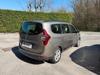 Usata Dacia Lodgy Lauréate 110 CV (80 kW) 2012 Marrone Monovolume
