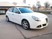 Usata Alfa Romeo Giulietta Sprint 105 CV (77 kW) 2015 Bianco Utilitaria