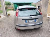 Usata Ford Focus 114 CV (83 kW) 2005 Grigio Berlina