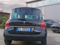 Usata Renault Modus 75 CV (55 kW) 2012 Nero Monovolume