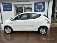 Usata Lancia Ypsilon Silver 69 CV (50 kW) 2014 Bianco Utilitaria