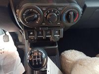 Nuova Suzuki Jimny 102 CV (75 kW) 2025 Argento siberia tetto nero met SUV