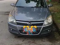 Usata Opel Astra 101 CV (74 kW) 2005 Grigio Station wagon