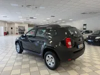 Usata Dacia Duster Lauréate 90 CV (66 kW) 2013 Nero SUV