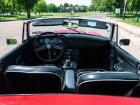 Usata MG C 147 CV (108 kW) 1968 Rosso Cabrio