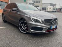 Usata Mercedes A200 Edition 160 CV (117 kW) 2015 Grigio Berlina