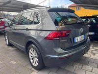 Usata VW Tiguan Business 150 CV (110 kW) 2019 Verde SUV
