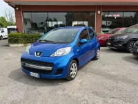Usata Peugeot 107 Active 68 CV (50 kW) 2010 Blu Utilitaria