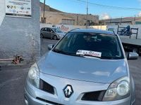 Usata Renault Koleos 150 CV (110 kW) 2009 Argento SUV