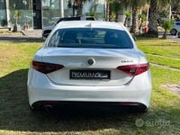Second-hand Alfa Romeo Giulia Business 160 CP (117 kW) 2019 Alb Berlinǎ