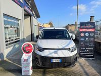 Usata Fiat Doblò 131 CV (96 kW) 2023 Bianco Monovolume