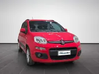 Usata Fiat Panda Lounge 69 CV (50 kW) 2017 Rosso Utilitaria